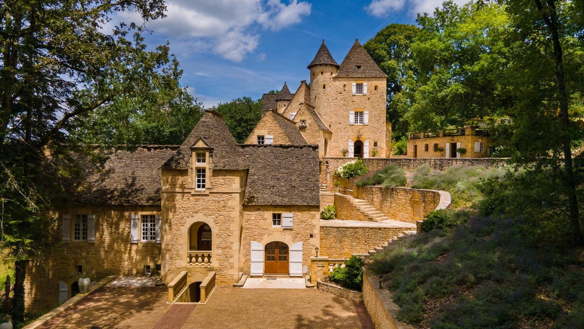 Château La Carrière Saint-Cyprien  Extérieur photo