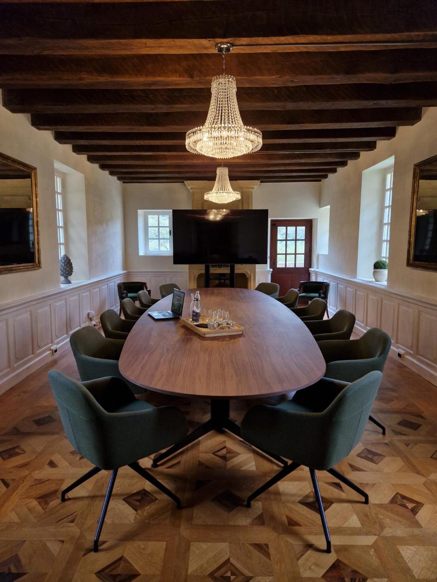 Château La Carrière Saint-Cyprien  Extérieur photo
